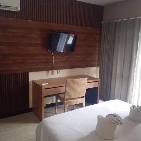 New Kubu Di Bukit Apartemen & Motor Bike Rental