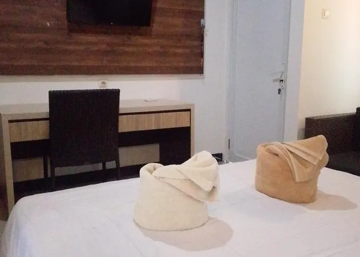 Apart-hotel New Kubu Di Bukit & Motor Bike